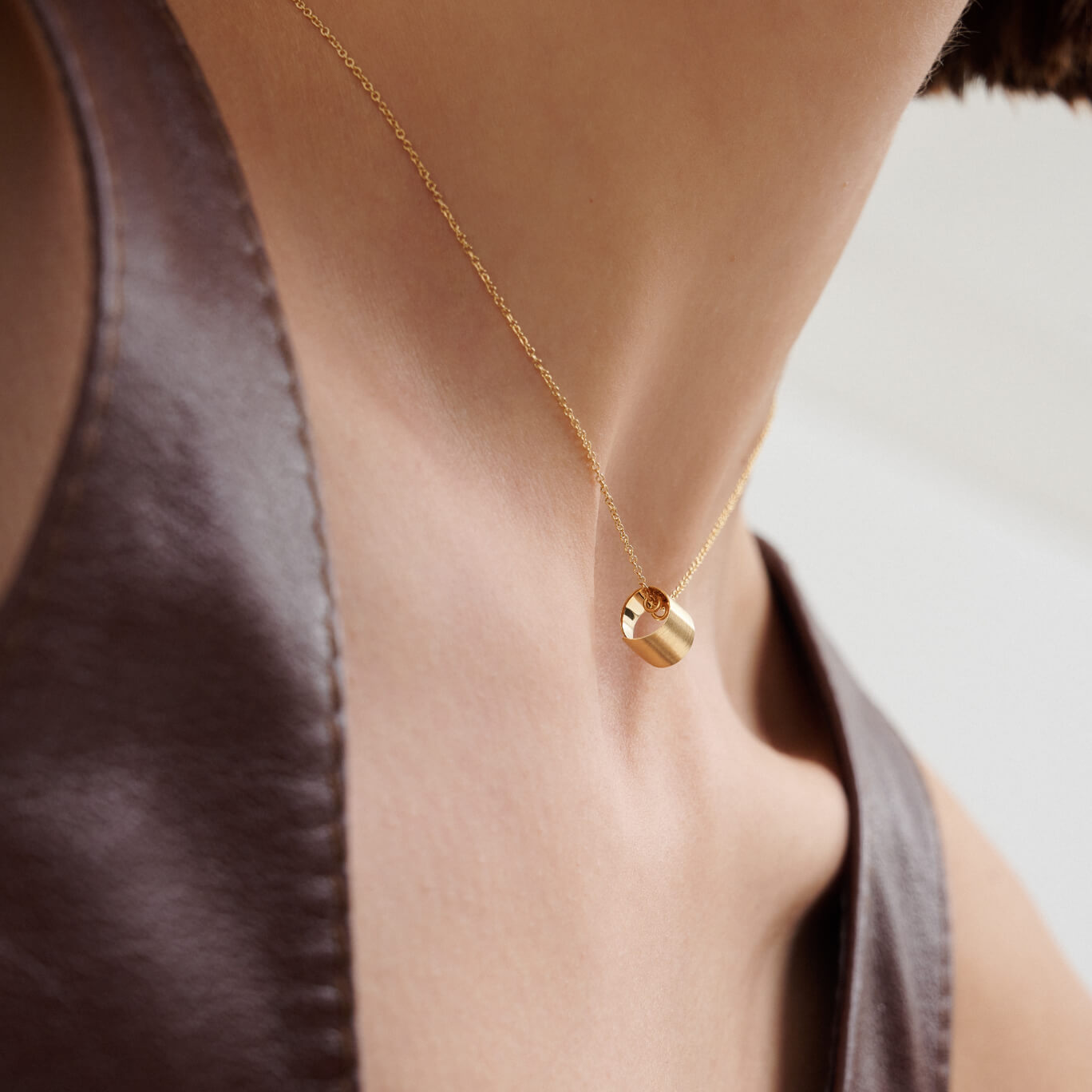 collana-collezione-OuiDiamonds-CaterinaB-gioielli-donna-oro-18kt-diamanti