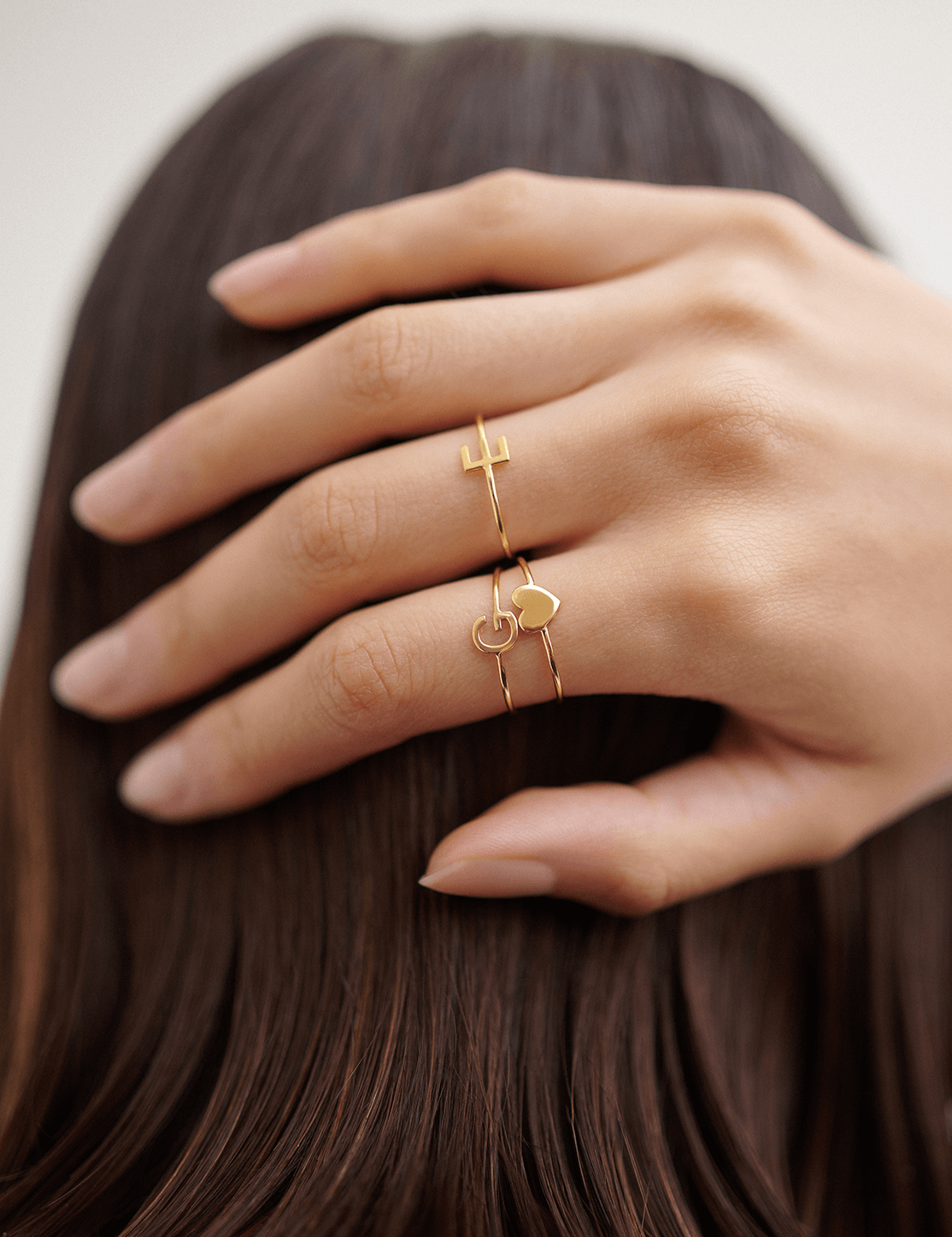 Anello Alphabet oro giallo