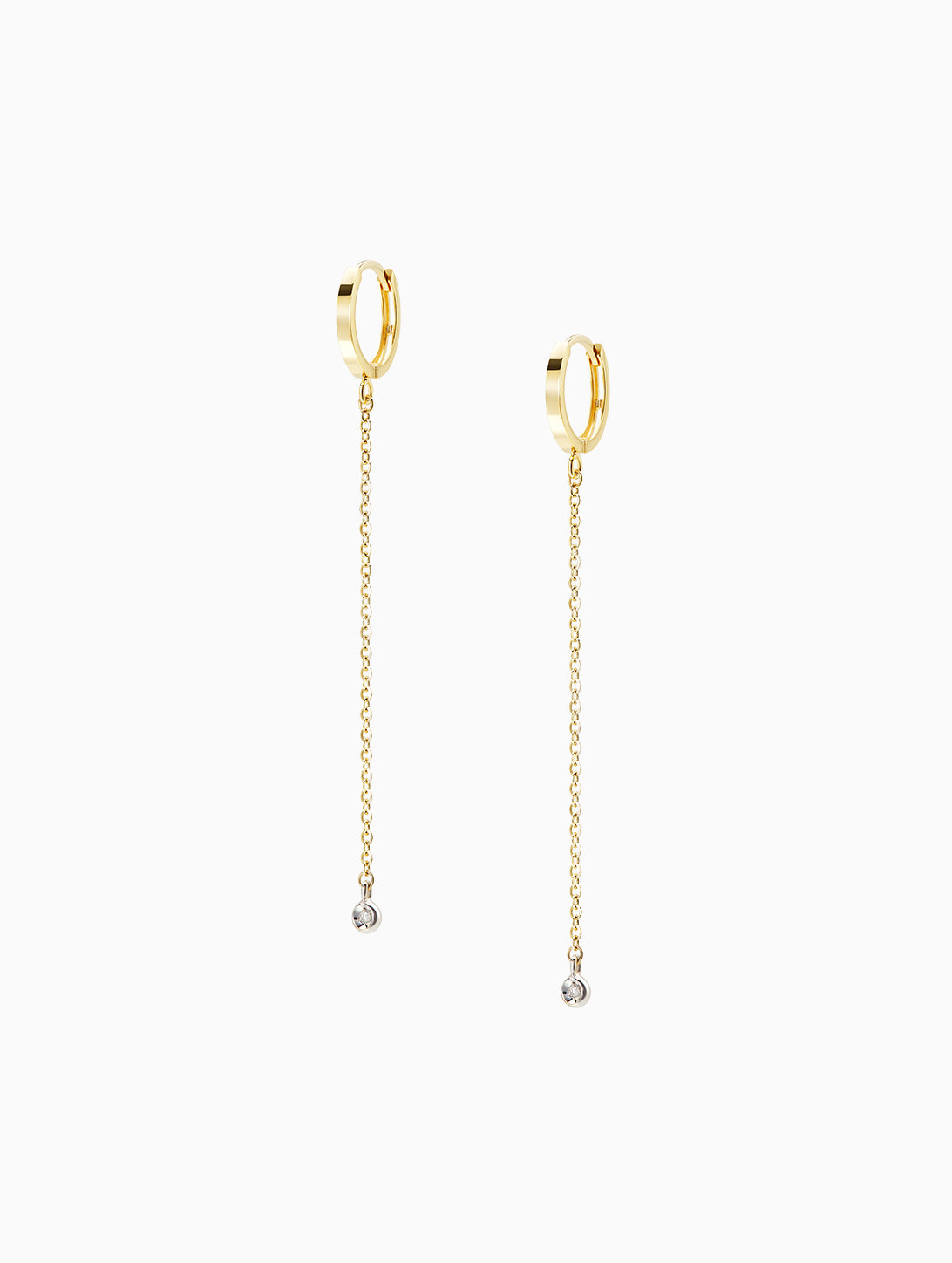 Earrings with chain and light points