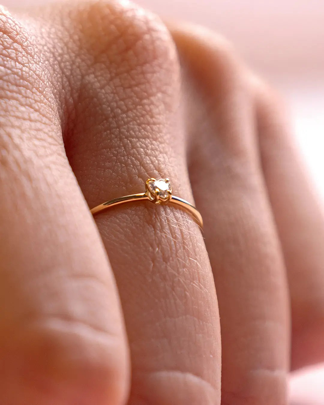 Anello con diamante a cuore